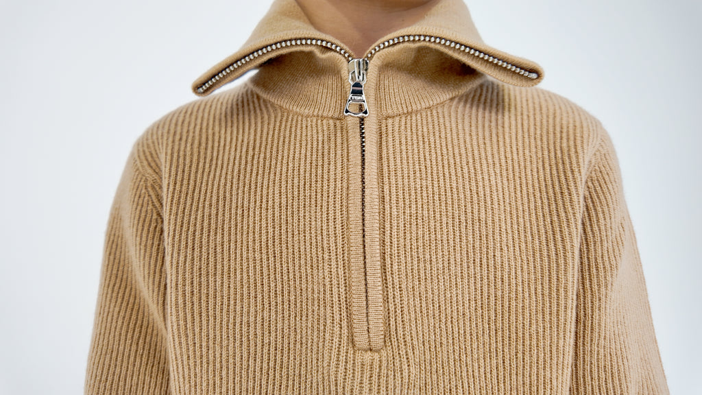 Zip Collar