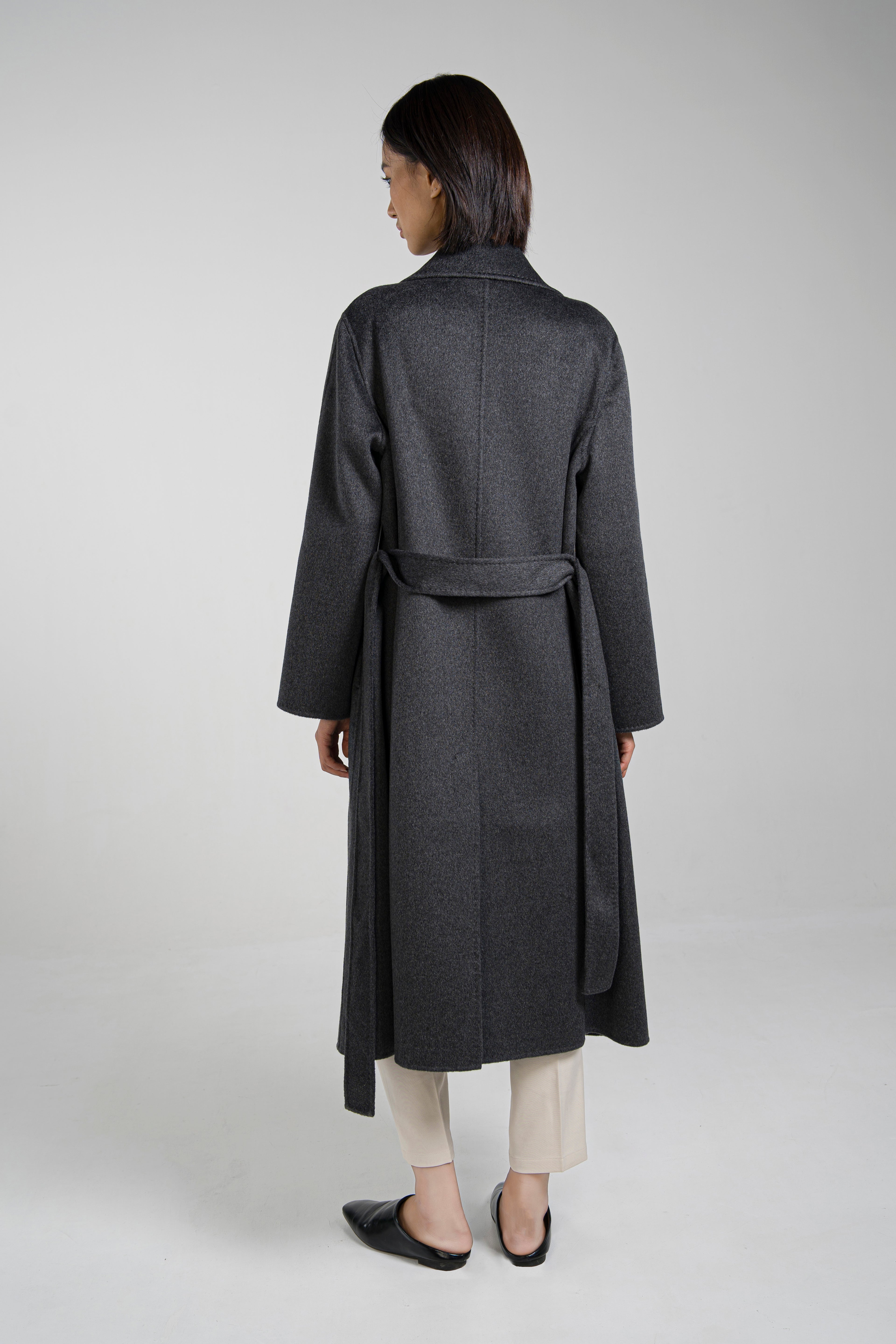 One-button Narrow Lapel