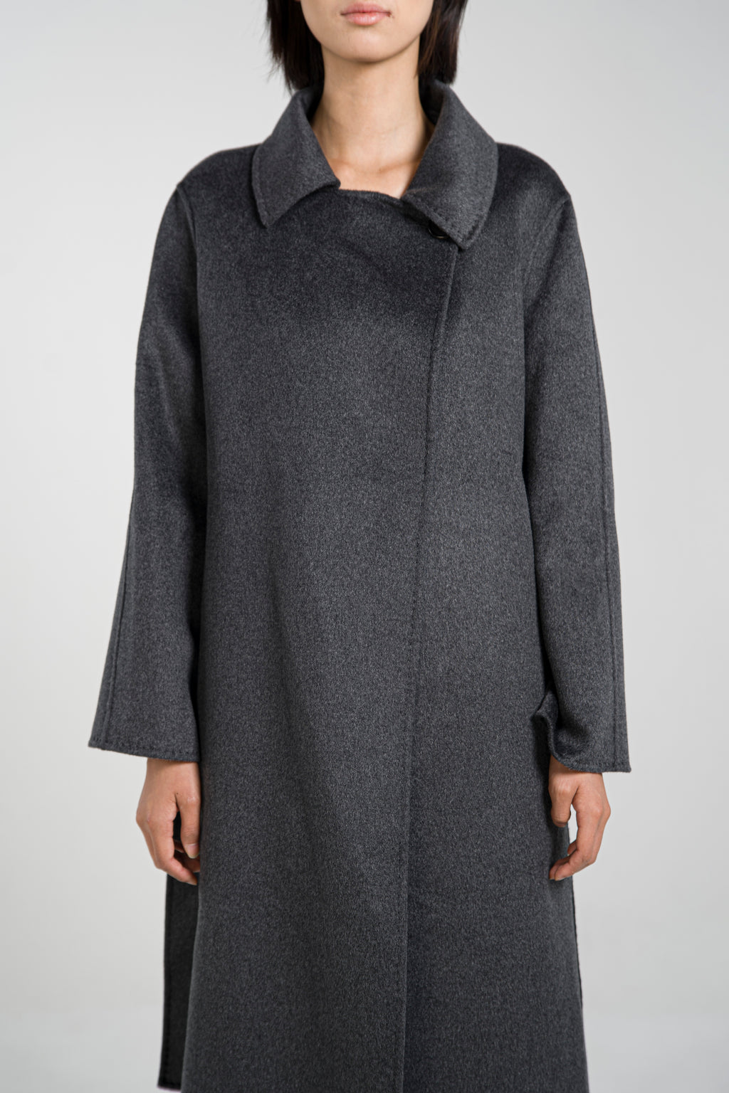 One-button Narrow Lapel