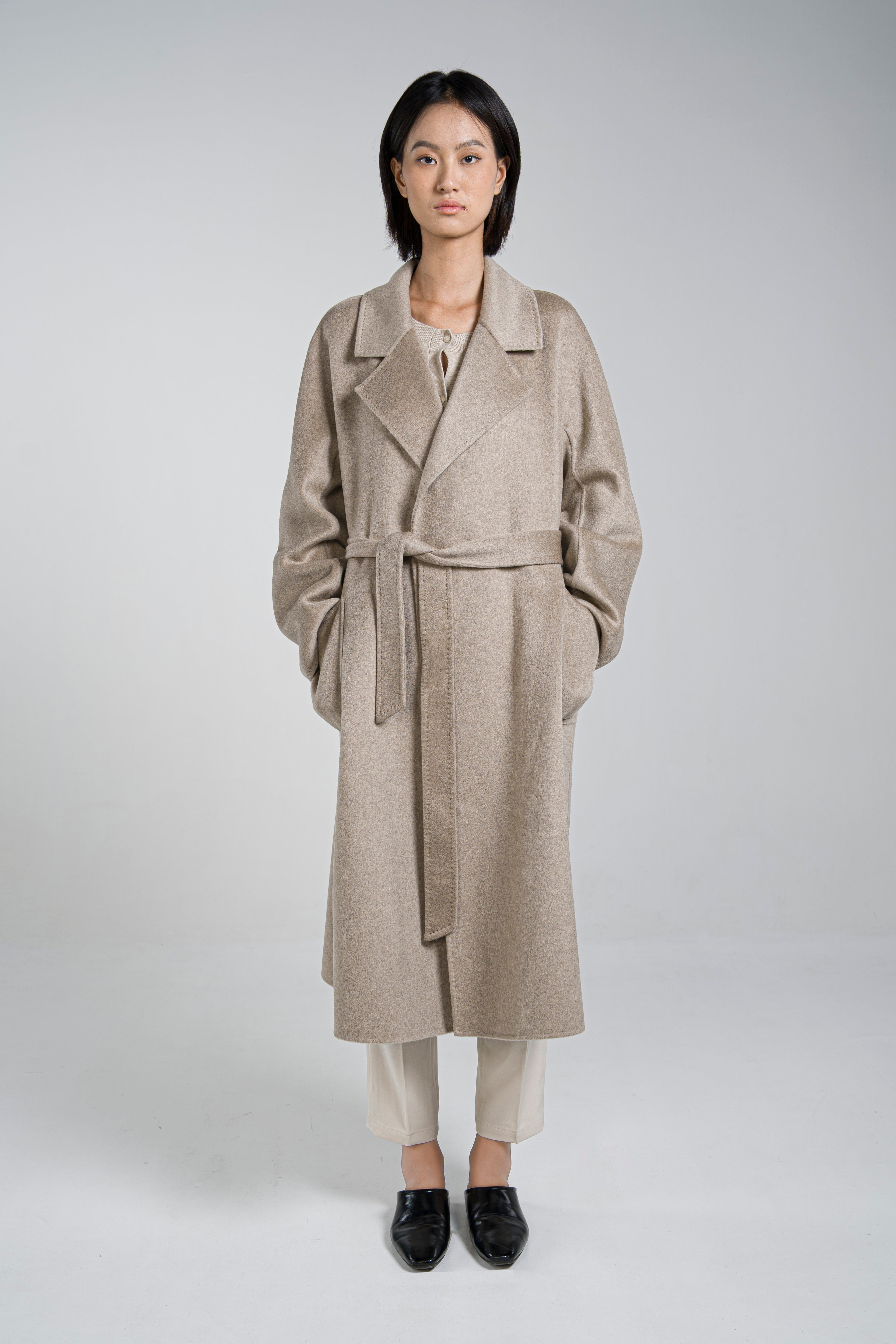 Open-front Lapel