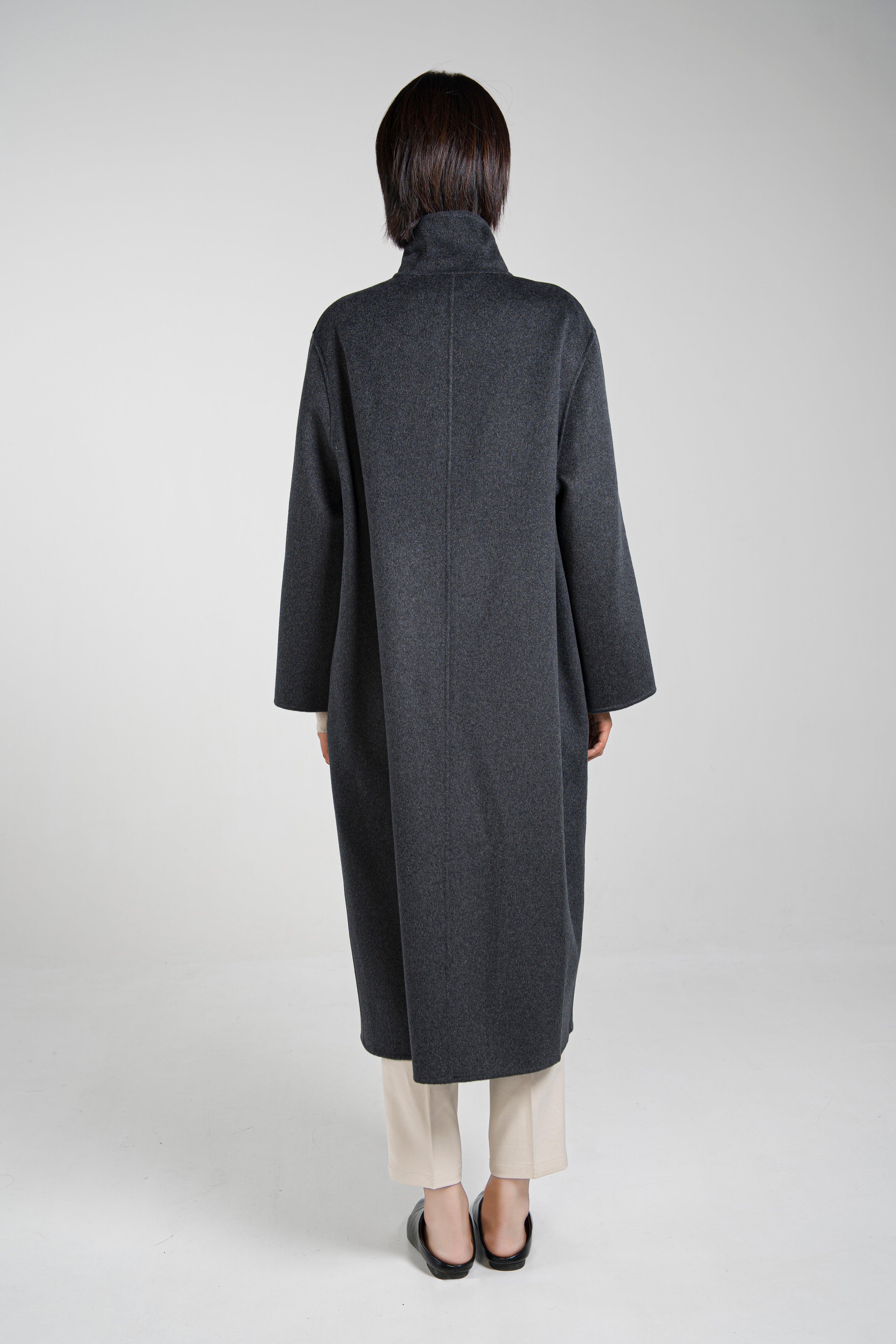 Stand-collar Straight Cut