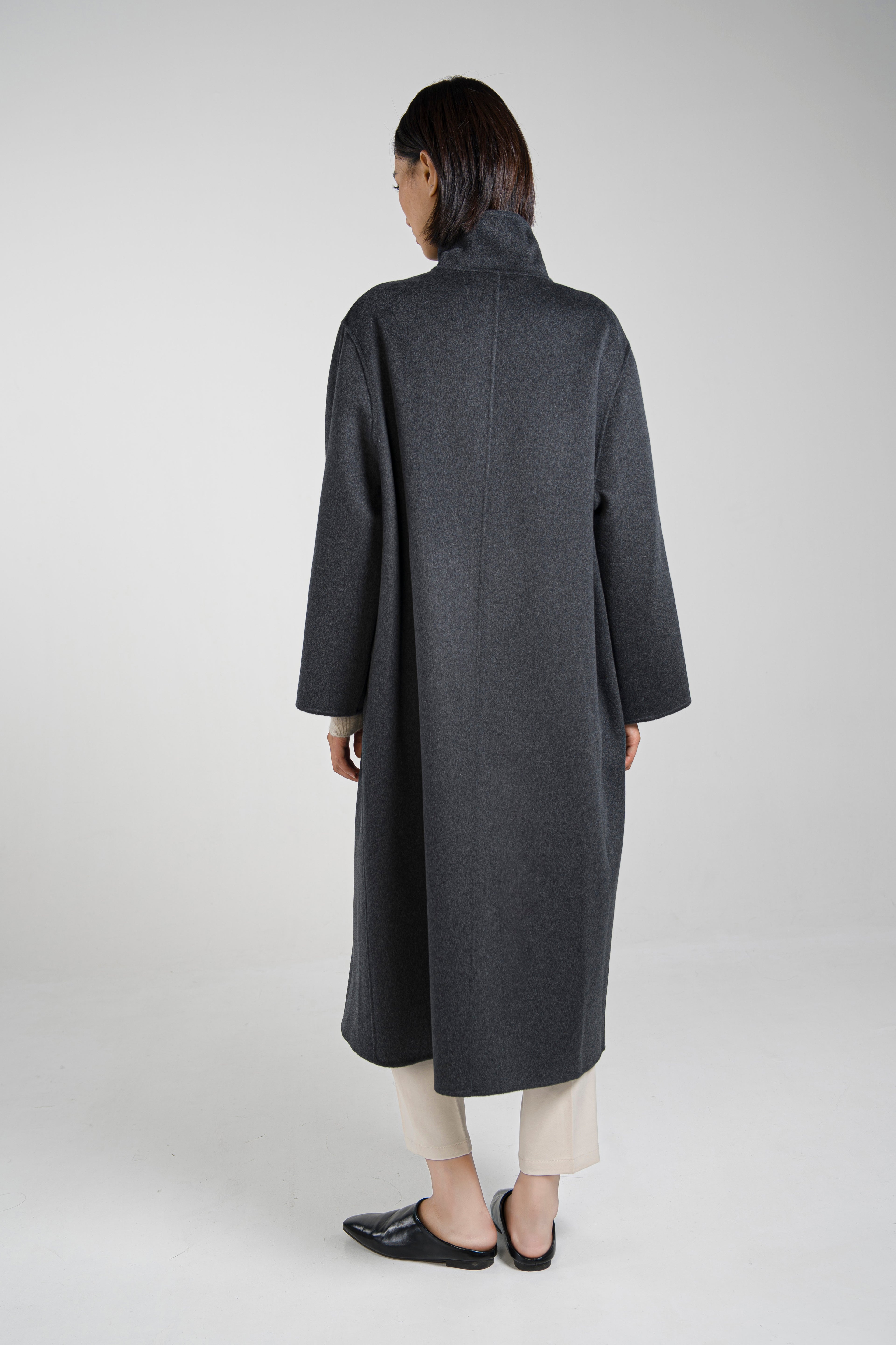 Stand-collar Straight Cut