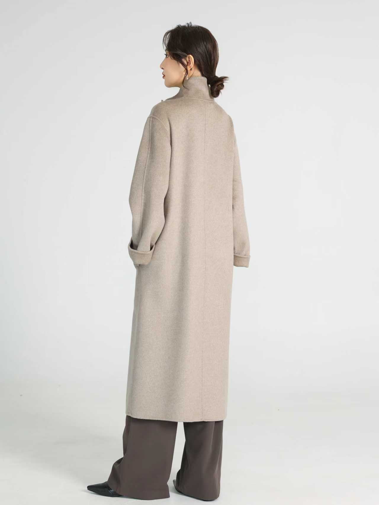 Stand-collar Straight Cut